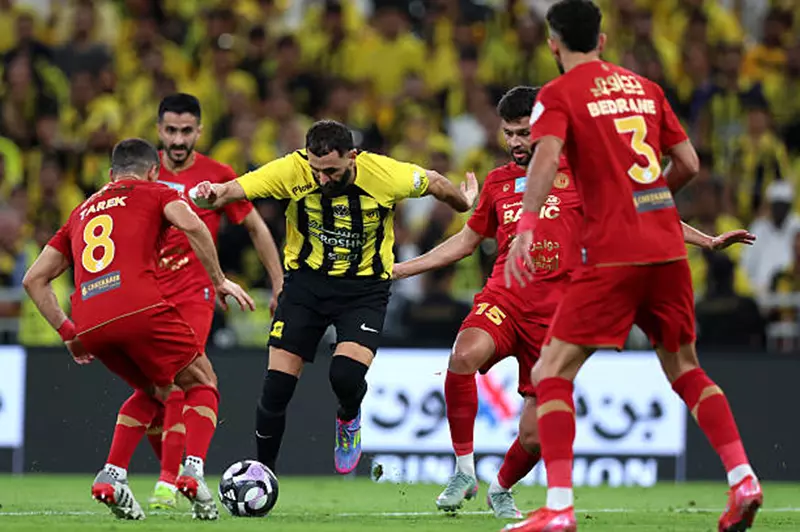 طارق حامد يقود ضمك في ختام الموسم، والخسارة أمام الاتحاد تتوج رحلة الفريق في الدوري السعودي