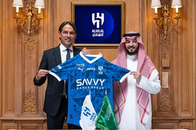 الهلال يعلن رسمياً عن تعاقده مع إنزاجي قبل مواجهته المرتقبة أمام ريال مدريد