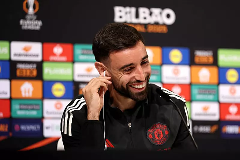 برونو فيرنانديز يحدد شروطه للانضمام إلى الهلال قبل كأس العالم للأندية