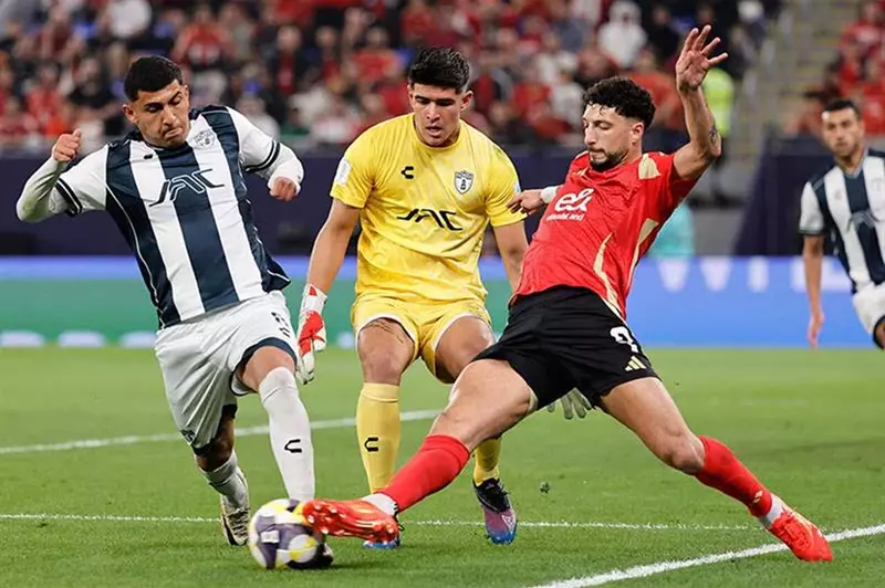 موعد وتفاصيل القناة الناقلة لمباراة الأهلي وباتشوكا الودية تحضيراً لكأس العالم للأندية